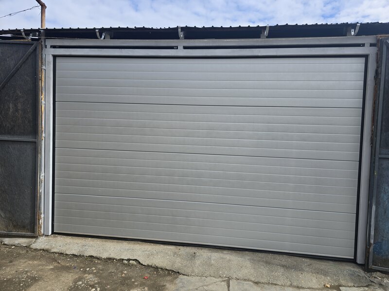 Usi de Garaj Sectionale in Slatina si tot judetul Olt.